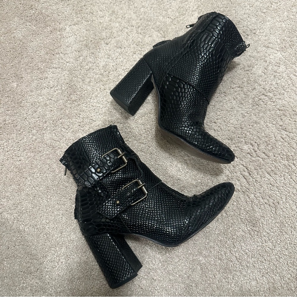 Freebird “Joey” by Steven Black Snakeskin Heeled Boots